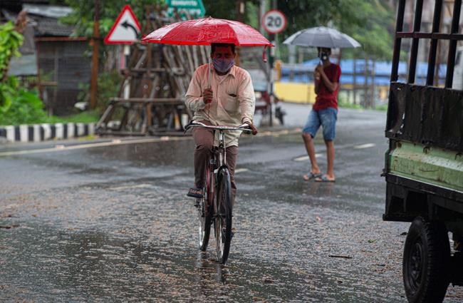 Recovery begins after storm ravages Indian, Bangladesh coast | iNFOnews.ca