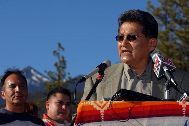Tribes seek ban on public hunting of revered grizzly bears | iNFOnews.ca