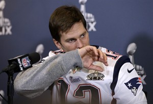 Tom Brady dealing with cold 4 days before Super Bowl but says he'll be OK | iNFOnews.ca CP31668331