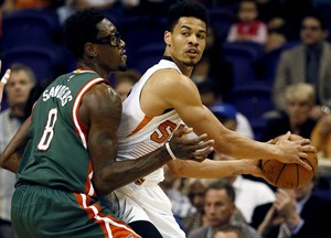 Suns players wear 'I Can't Breathe' T-shirts during warmups | iNFOnews.ca CP31130698