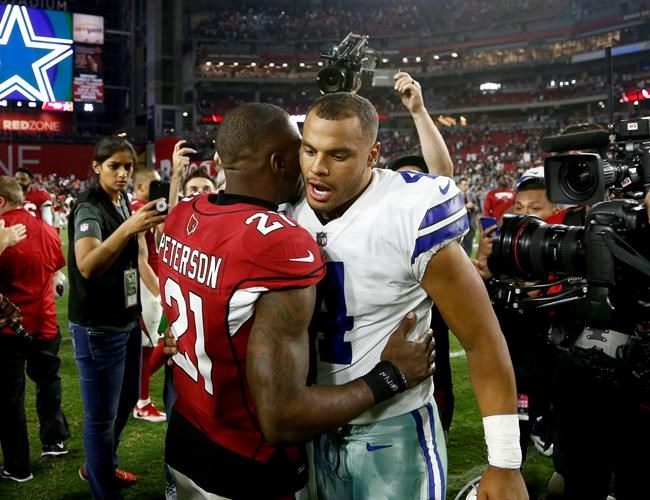 Cowboys kneel, then pull past Arizona 28-17 behind Prescott | iNFOnews.ca Cowboys kneel, then pull past Arizona 28-17 behind Prescott | iNFOnews.ca