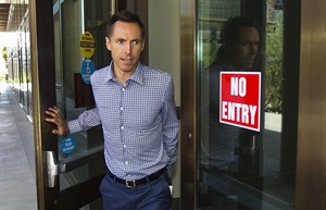 Canadian Steve Nash trying to keep ex-wife, 3 kids from moving to California | iNFOnews.ca CP23590419
