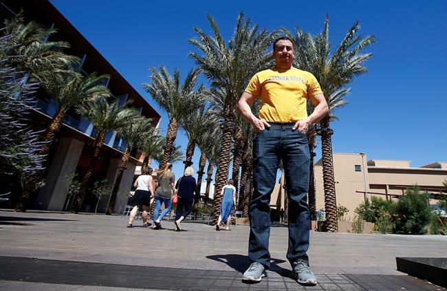 Arizona 'Dreamers' struggle after losing cheaper tuition | iNFOnews.ca Arizona 'Dreamers' struggle after losing cheaper tuition | iNFOnews.ca