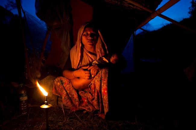 More Rohingya pour into Bangladesh; camps at full capacity | iNFOnews.ca More Rohingya pour into Bangladesh; camps at full capacity | iNFOnews.ca