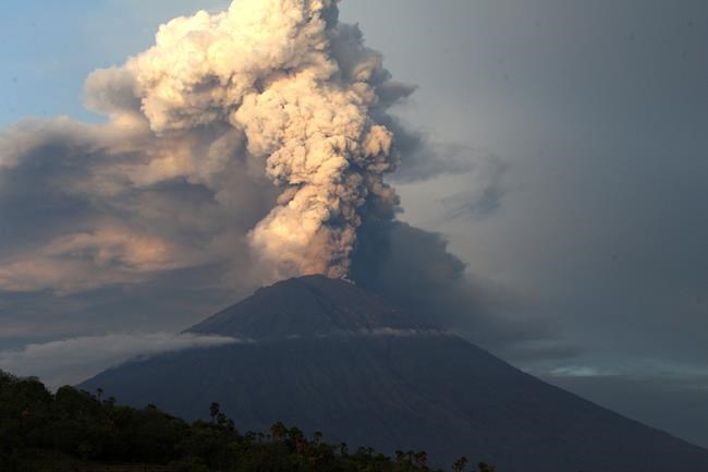 The Latest: Tourists look for flight info or enjoy Bali stay | iNFOnews.ca