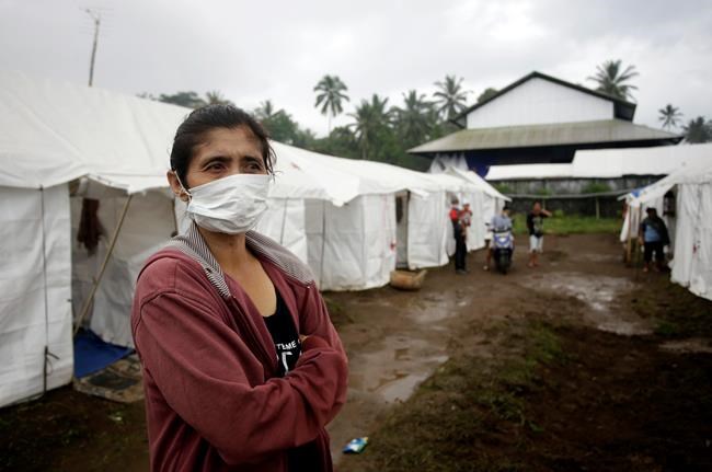 Volcano gushing ash over Bali closes airport for a 2nd day | iNFOnews.ca