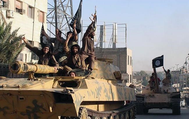 Rivals in Syria race to assault militants' 'capital' Raqqa | iNFOnews.ca Rivals in Syria race to assault militants' 'capital' Raqqa | iNFOnews.ca