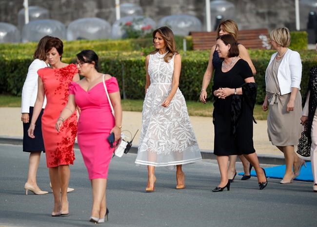 US first lady welcomed in Belgium with music and fashion | iNFOnews.ca