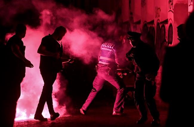Germany: Protesters clash with police in city of Leipzig | iNFOnews.ca CP157595044
