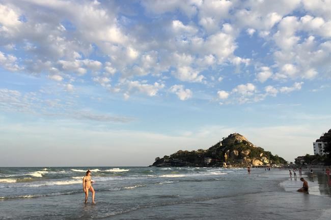 Thailand bombs unnerve tourists, and sap industry confidence | iNFOnews.ca