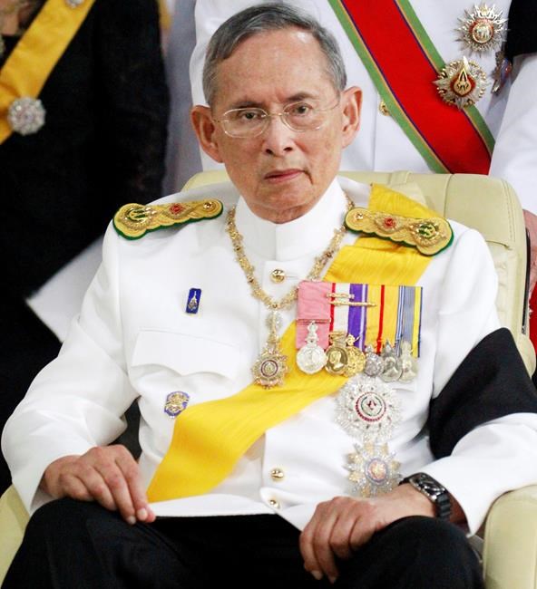 Thai stocks tumble, prince rushes home amid king worries | iNFOnews.ca Thai stocks tumble, prince rushes home amid king worries | iNFOnews.ca
