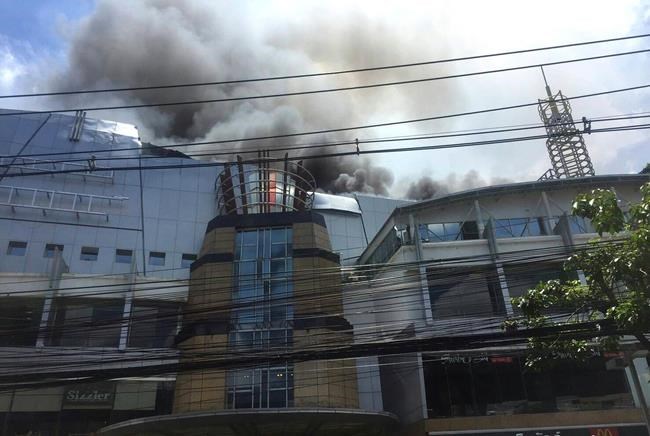 Fire collapses roof at Bangkok theatre, no serious injuries | iNFOnews.ca Fire collapses roof at Bangkok theatre, no serious injuries | iNFOnews.ca