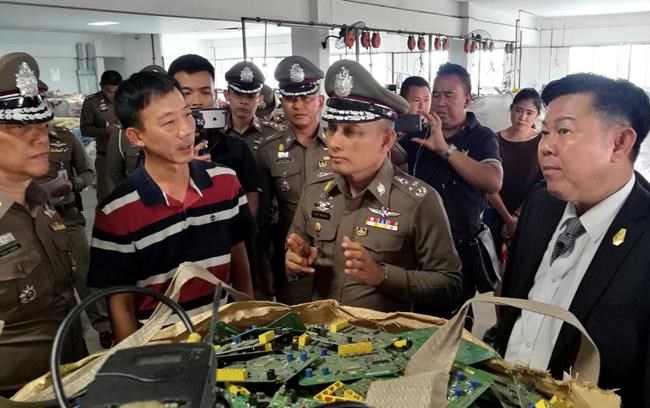 Thai police probe suspected illegal e-waste recycling | iNFOnews.ca CP991096808