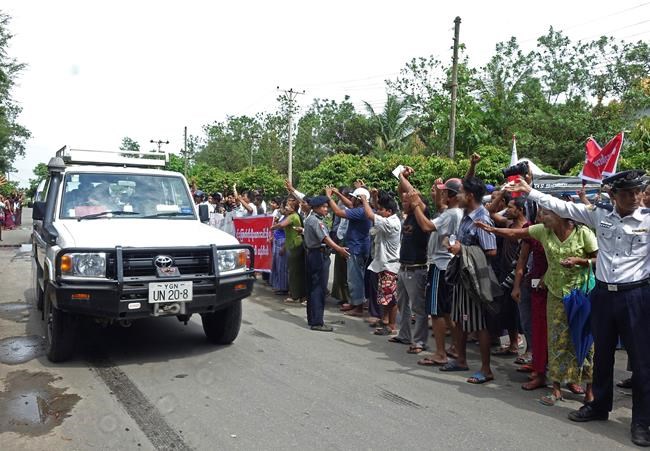 Buddhists protest UN human rights envoy in western Myanmar | iNFOnews.ca