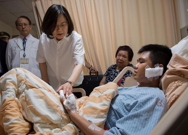 Assailant injures guard outside Taiwan presidential office | iNFOnews.ca