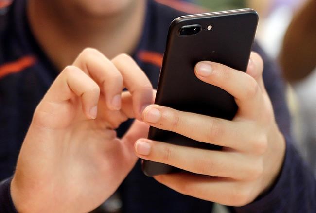 Rise in teen suicide, social media coincide; is there link? | iNFOnews.ca