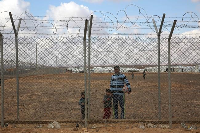 Aid groups: 8,500 Syrians still held in Jordanian no-go camp | iNFOnews.ca