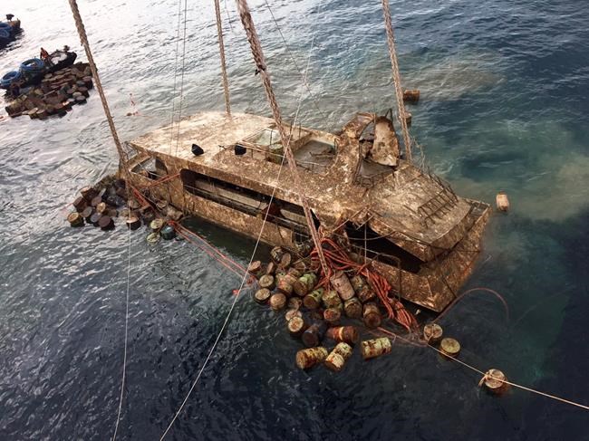 Thailand recovers boat that sank in July, killing 47 Chinese | iNFOnews.ca