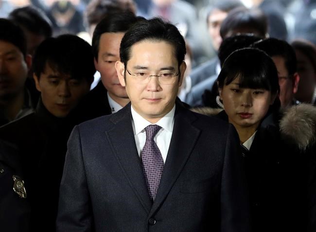 South Korean prosecutors indict Samsung's de facto chief | iNFOnews.ca