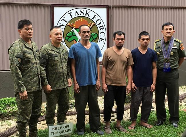 Militants free 3 Indonesian hostages in southern Philippines | iNFOnews.ca Militants free 3 Indonesian hostages in southern Philippines | iNFOnews.ca