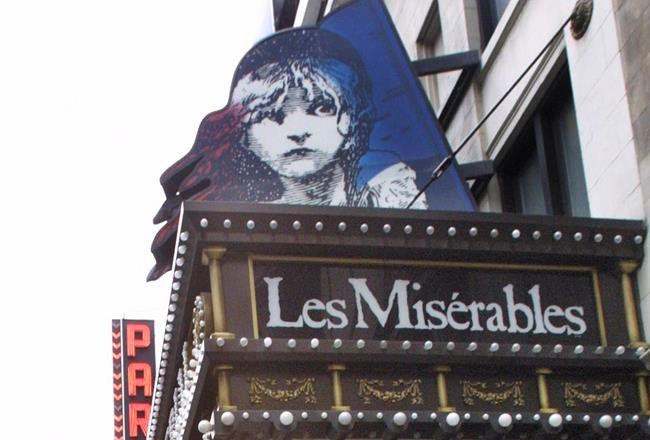 Same-sex kiss nixed from 'Les Miserables' in Singapore | iNFOnews.ca