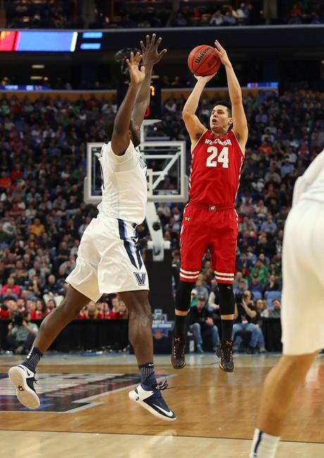 Topple-seed: Villanova stunned 65-62 by Wisconsin in NCAA | iNFOnews.ca