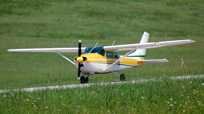 Vermont governor uses 1960 plane, but predecessors wouldn't | iNFOnews.ca