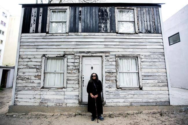 Rosa Parks house artist pushes forward, citing free speech | iNFOnews.ca Rosa Parks house artist pushes forward, citing free speech | iNFOnews.ca