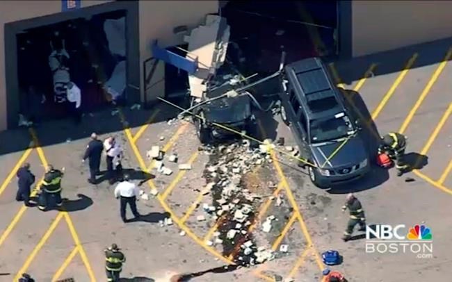 The Latest: Family IDs victim in fatal auto auction crash | iNFOnews.ca The Latest: Family IDs victim in fatal auto auction crash | iNFOnews.ca