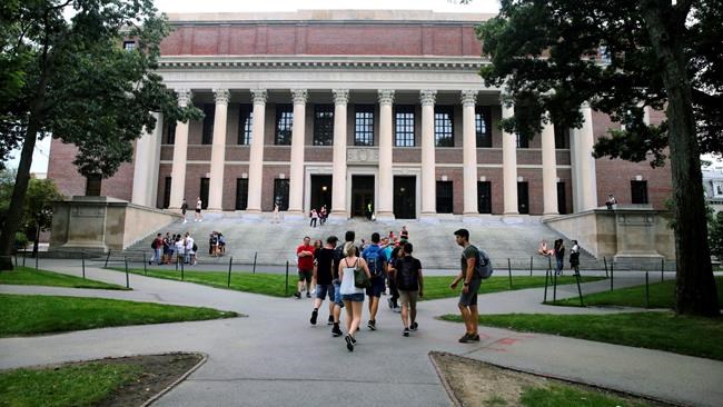 Harvard invites freshmen to campus, but classes stay online | iNFOnews.ca