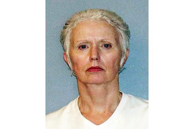 Whitey Bulger's girlfriend now lives with his relatives | iNFOnews.ca CP1691349106