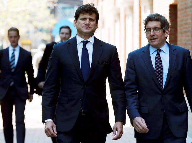 Lawyer, vintner plead guilty in college admissions case | iNFOnews.ca CP401575637