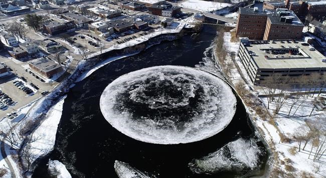 Giant ice disk equipped with webcam after surviving storm | iNFOnews.ca
