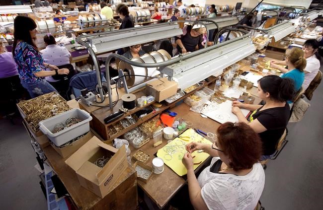Alex and Ani jewelry accuses Bank of America of gender bias | iNFOnews.ca