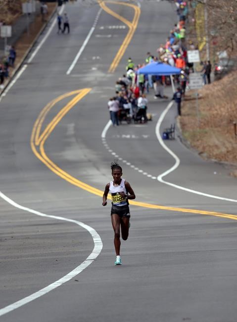 Kenya's Cherono wins men's Boston Marathon in sprint to tape | iNFOnews.ca Kenya's Cherono wins men's Boston Marathon in sprint to tape | iNFOnews.ca
