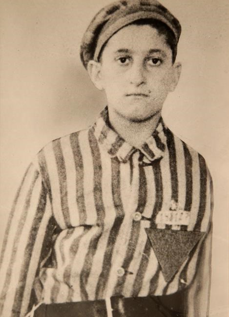 Film spotlights Holocaust survivor's search for US soldier | iNFOnews.ca