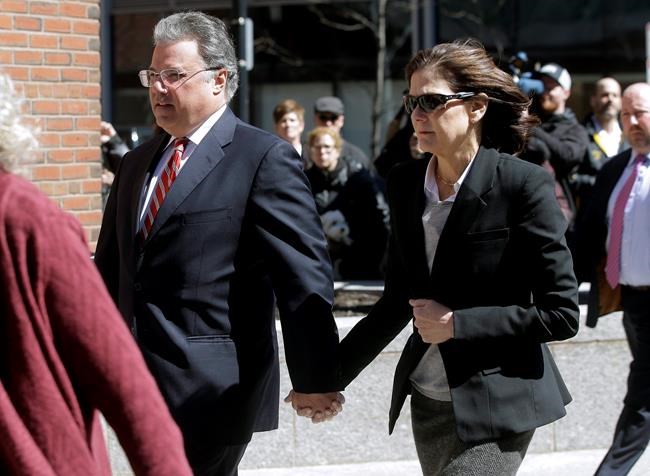 4 more parents plead guilty in college admissions scandal | iNFOnews.ca