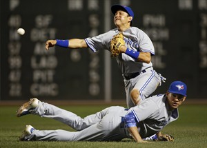 Buchholz sharp into 7th; Sox send Jays to another tough loss, 4-3 | iNFOnews.ca CP29787794