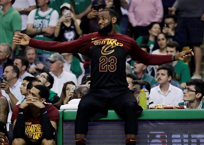 Celtics beat Cavs 96-83 in Game 5, lead East finals 3-2 | iNFOnews.ca CP681783369