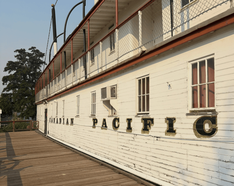 S.S. Sicamous brings book lovers to Okanagan Lake with Bookish Market | iNFOnews.ca