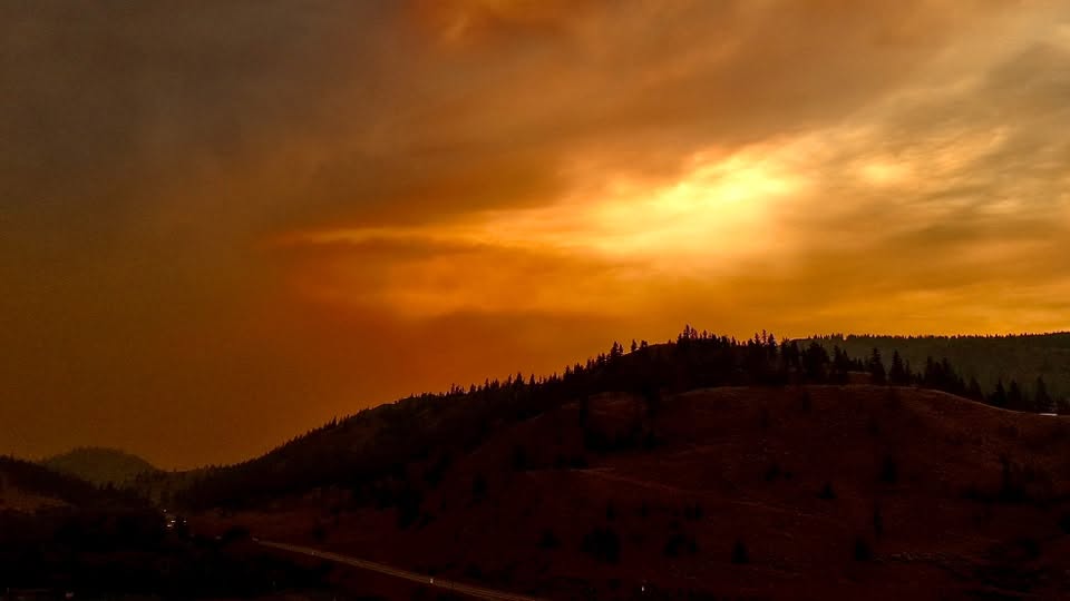 iN PHOTOS: Sky over Kamloops transformed by wildfire smoke | iNFOnews.ca iN PHOTOS: Sky over Kamloops transformed by wildfire smoke | iNFOnews.ca
