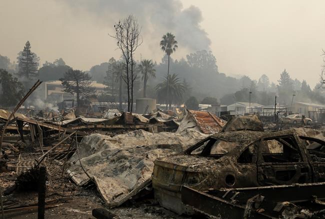 Wildfire on California trailer park in 'blink of an eye' | iNFOnews.ca