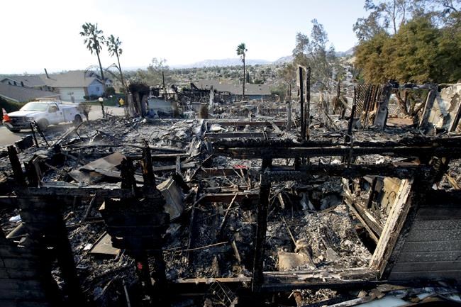 Bel-Air wildfire joins the siege across Southern California | iNFOnews.ca