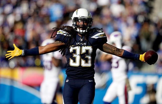 Chargers pick off Peterman 5 times in 54-24 win over Bills | iNFOnews.ca
