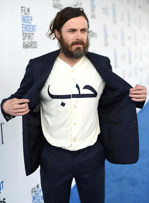 'Moonlight' sweeps Spirit Awards; Affleck wins best actor | iNFOnews.ca