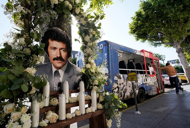 'Jeopardy!' pays tribute to Alex Trebek in poignant message | iNFOnews.ca