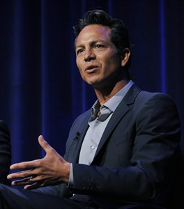 Rita Moreno, Benjamin Bratt call out Hollywood for lack of major roles for Latino talent | iNFOnews.ca