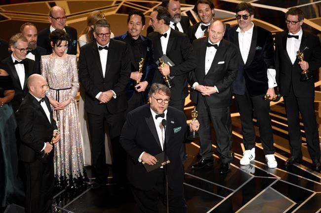 'Shape of Water' triumphs at an Oscars awash in change | iNFOnews.ca