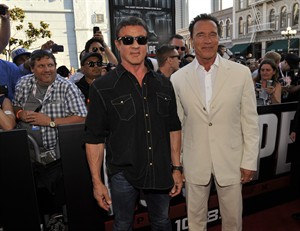 Stallone, Schwarzenegger take on Comic-Con, unveiling their new film, 'Escape Plan' | iNFOnews.ca CP24252498