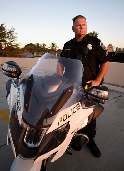 'It was almost automatic': Off-duty cops saved Vegas victims | iNFOnews.ca 'It was almost automatic': Off-duty cops saved Vegas victims | iNFOnews.ca